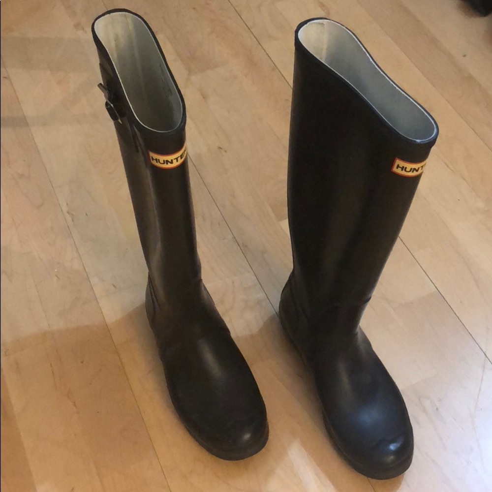 Black hunter rain boots!! Amazing deal